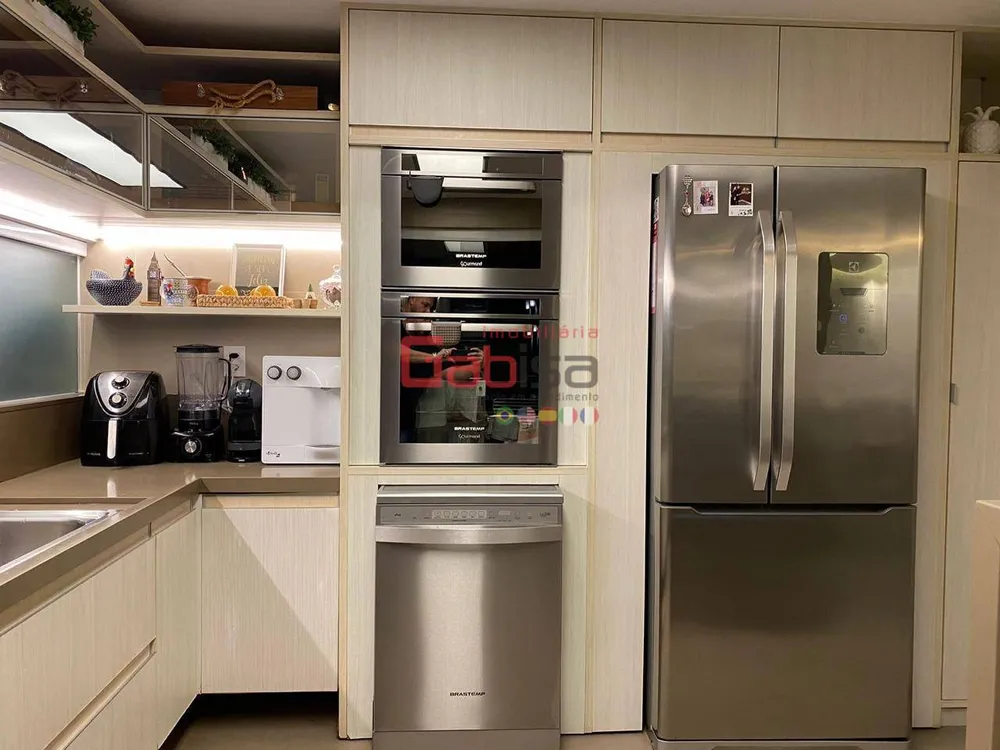 Cobertura, 3 quartos, 240 m² - Foto 17
