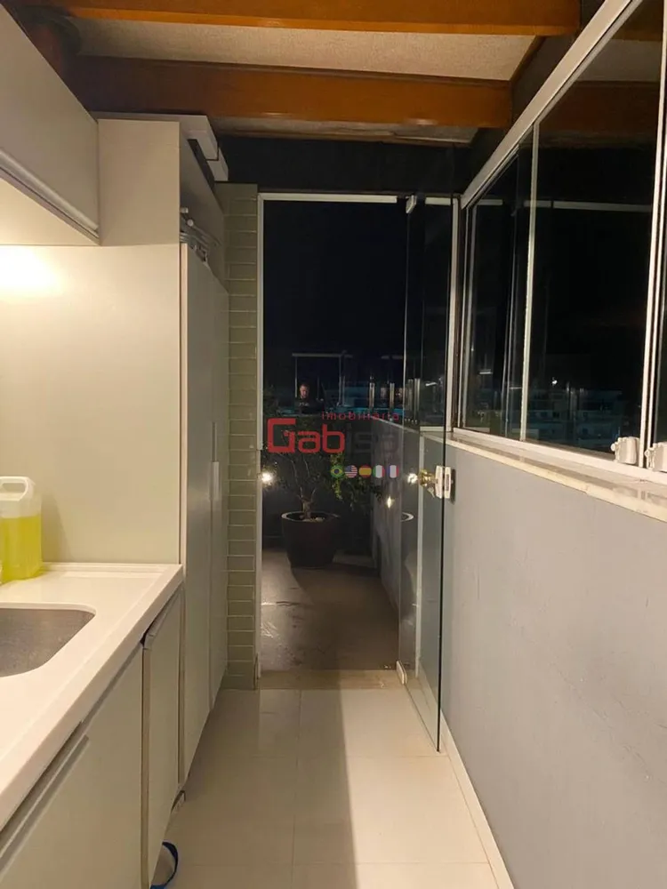 Cobertura, 3 quartos, 240 m² - Foto 8