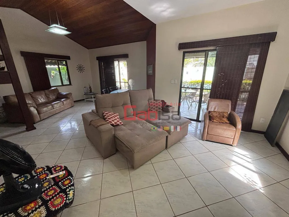Casa, 4 quartos, 200 m² - Foto 2
