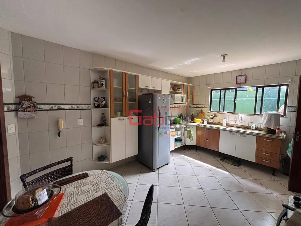 Casa, 4 quartos, 200 m² - Foto 6