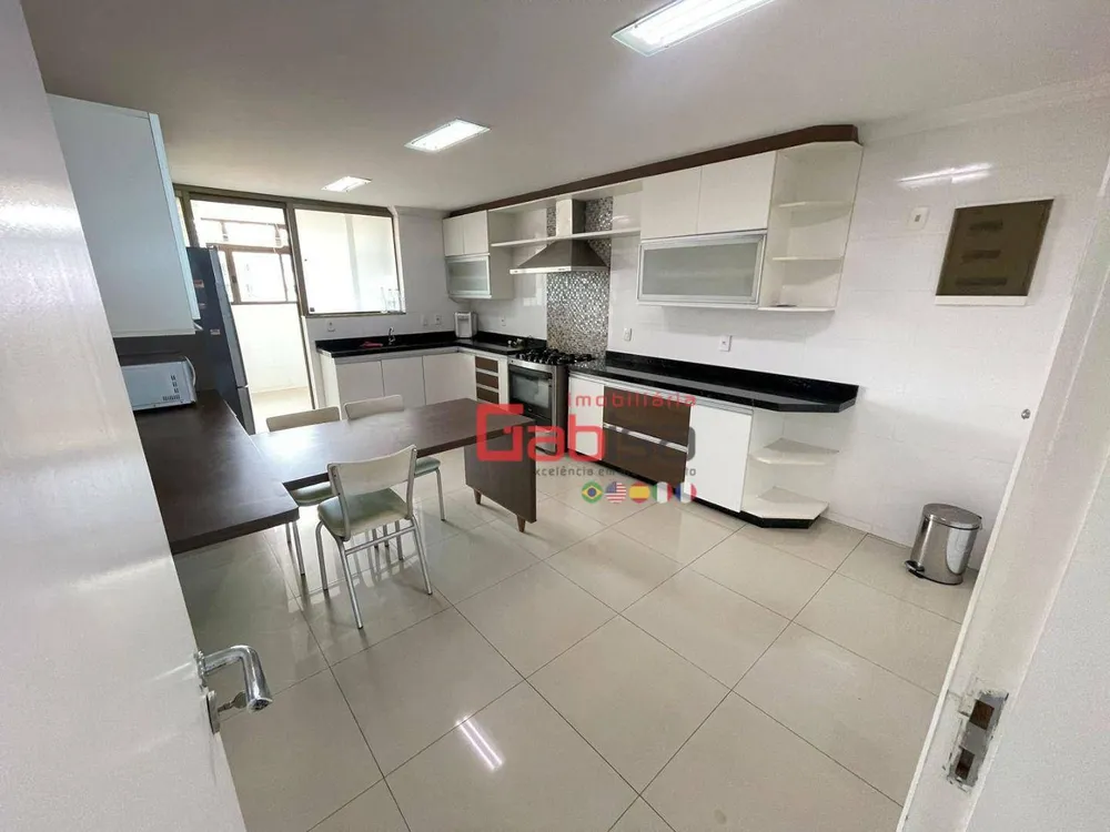 Apartamento, 3 quartos, 218 m² - Foto 12