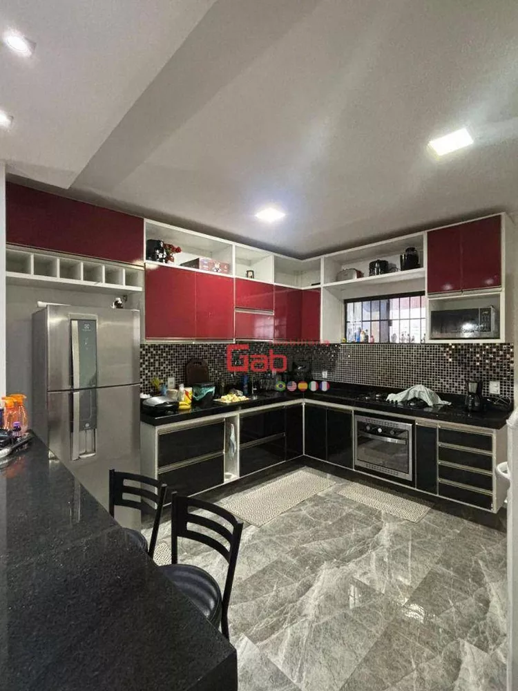 Casa, 3 quartos, 188 m² - Foto 27
