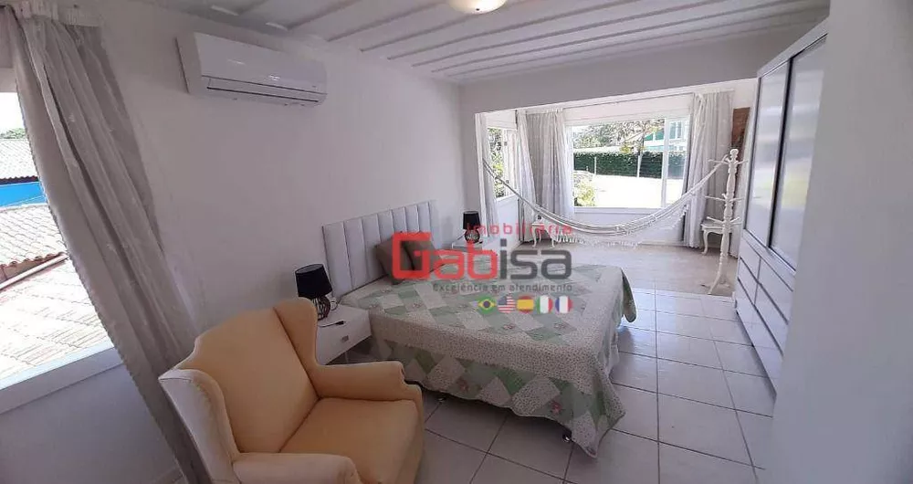 Casa, 5 quartos, 234 m² - Foto 1