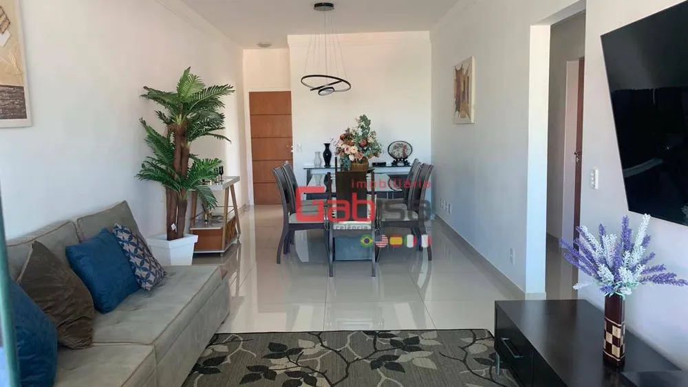 Apartamento, 3 quartos, 140 m² - Foto 1