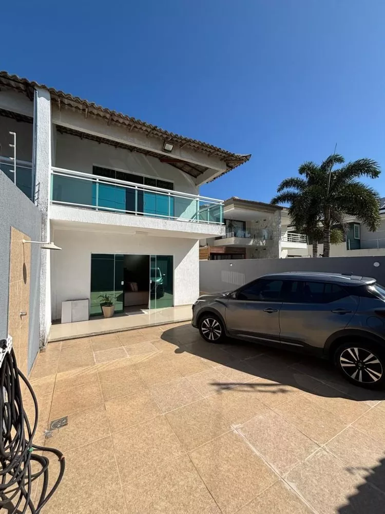 Casa, 5 quartos, 225 m² - Foto 1