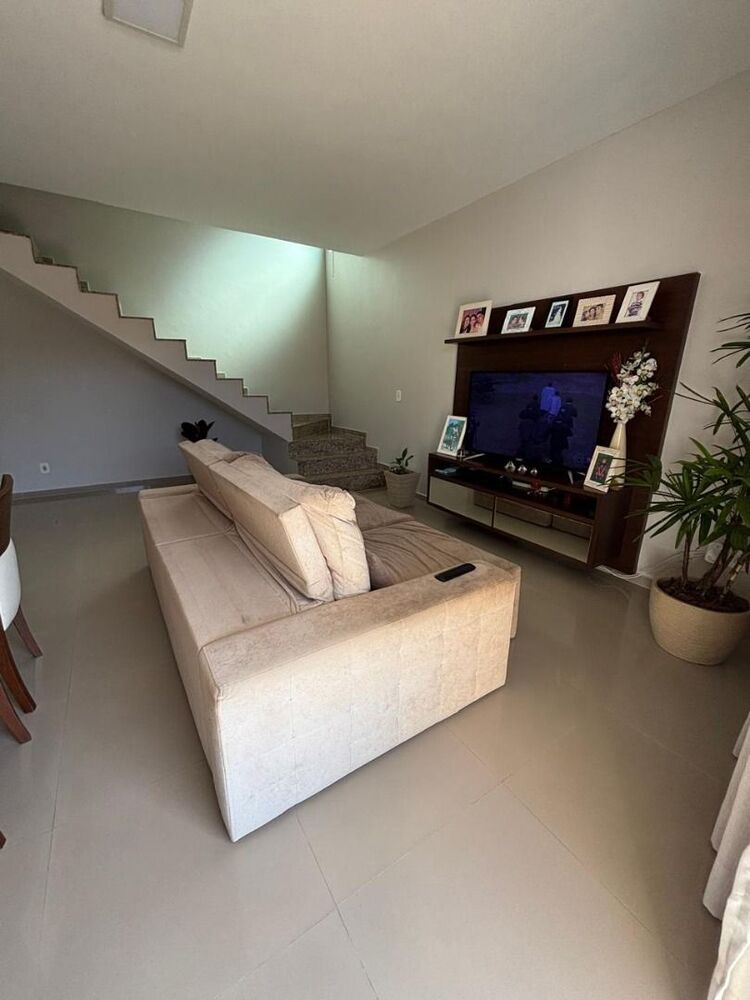 Casa à venda com 5 quartos, 225m² - Foto 13