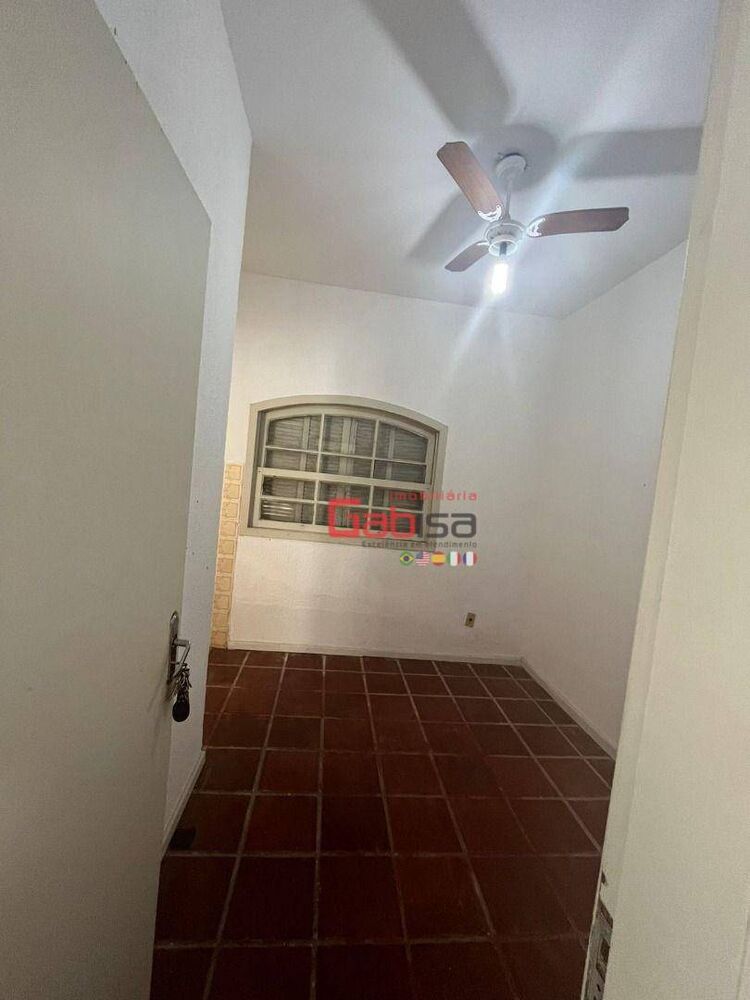Casa à venda com 4 quartos, 102m² - Foto 9