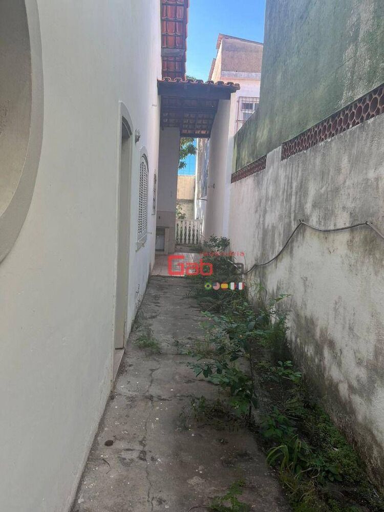 Casa à venda com 4 quartos, 102m² - Foto 16