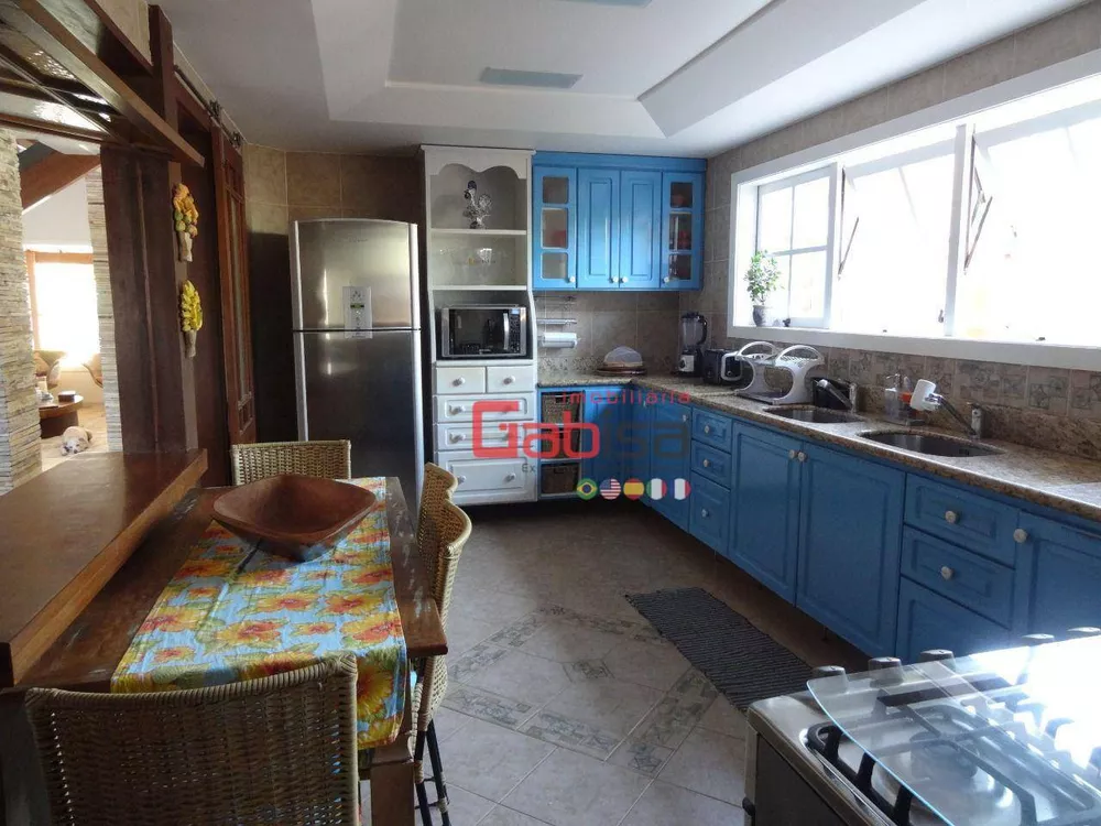 Casa, 4 quartos, 300 m² - Foto 3