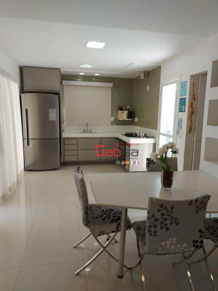Casa, 3 quartos, 250 m² - Foto 12
