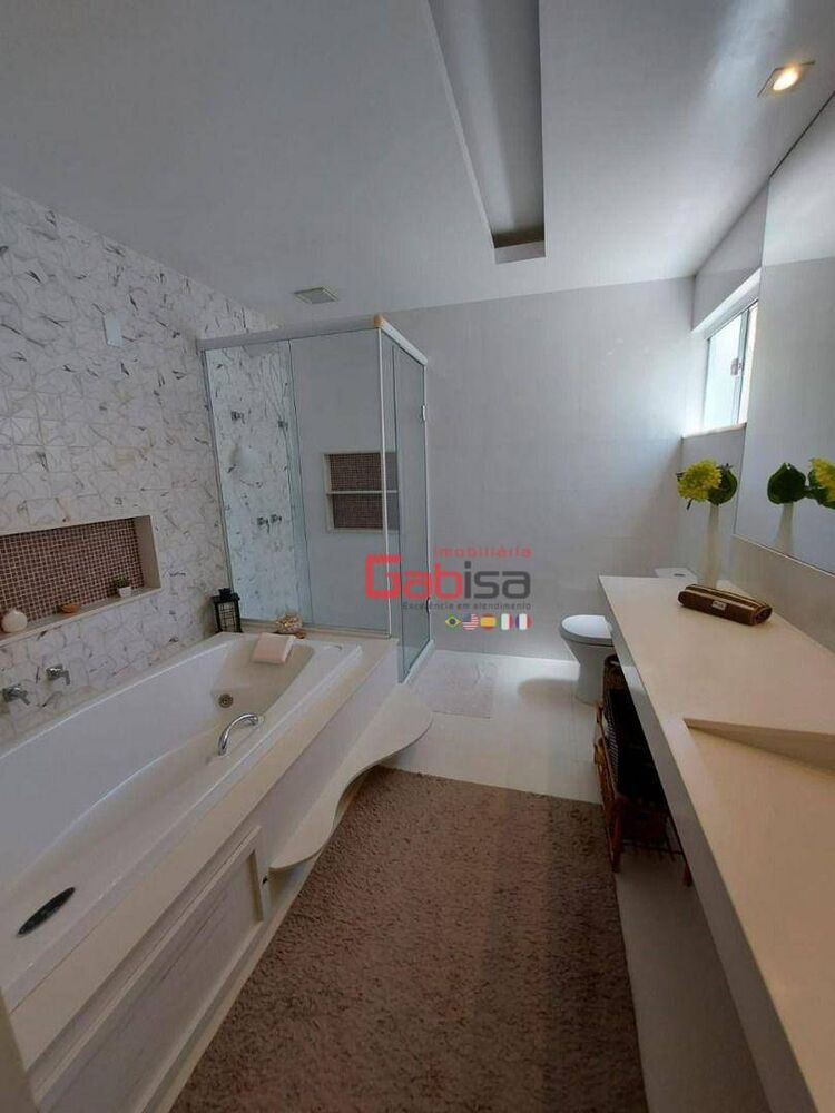 Casa, 3 quartos, 250 m² - Foto 8
