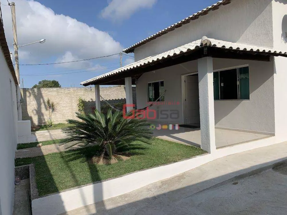 Casa à venda com 2 quartos, 136m² - Foto 1