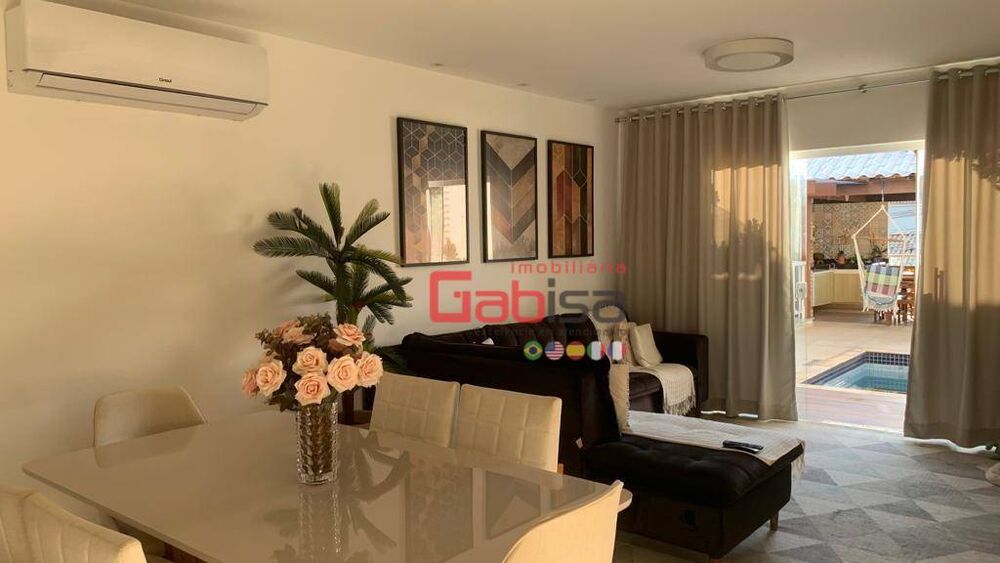 Casa à venda com 4 quartos, 186m² - Foto 2