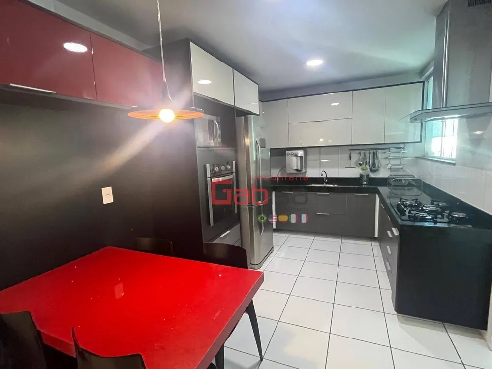 Cobertura, 4 quartos, 270 m² - Foto 11
