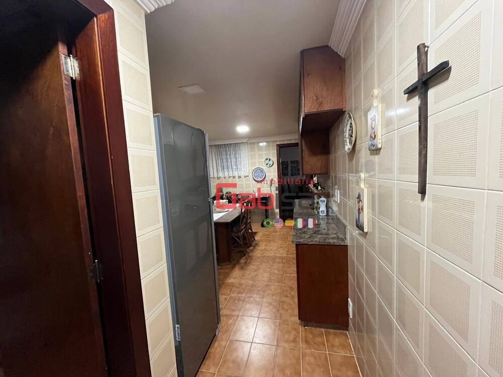 Apartamento à venda com 4 quartos, 250m² - Foto 8