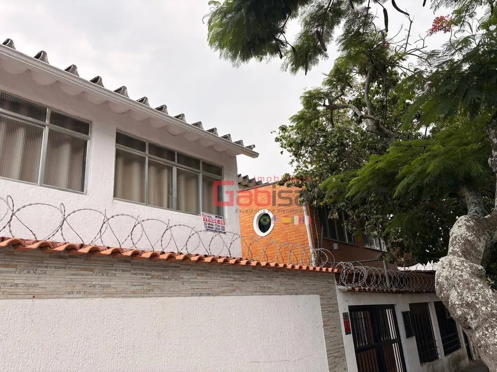 Casa, 5 quartos, 90 m² - Foto 2