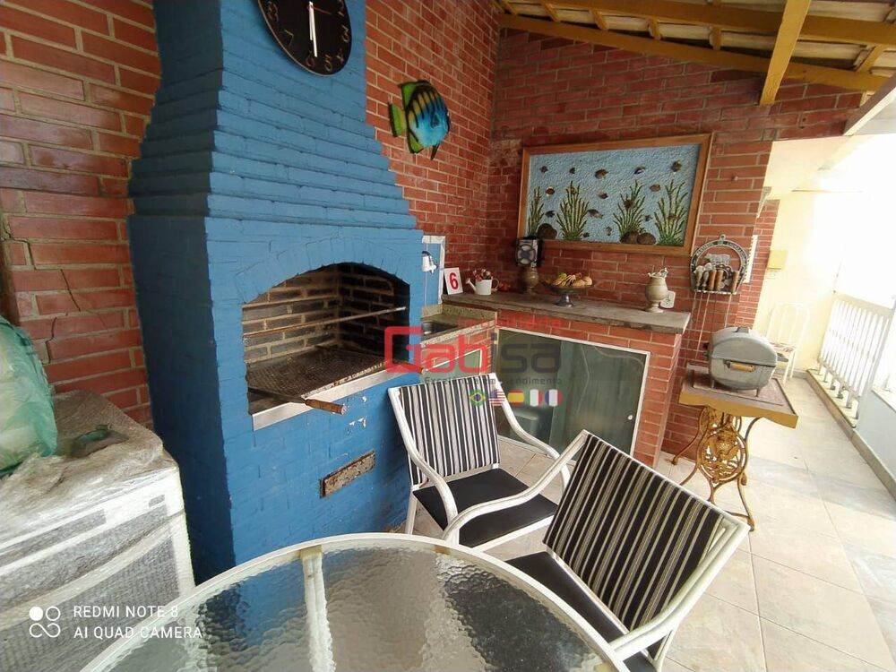 Casa à venda com 5 quartos, 178m² - Foto 9