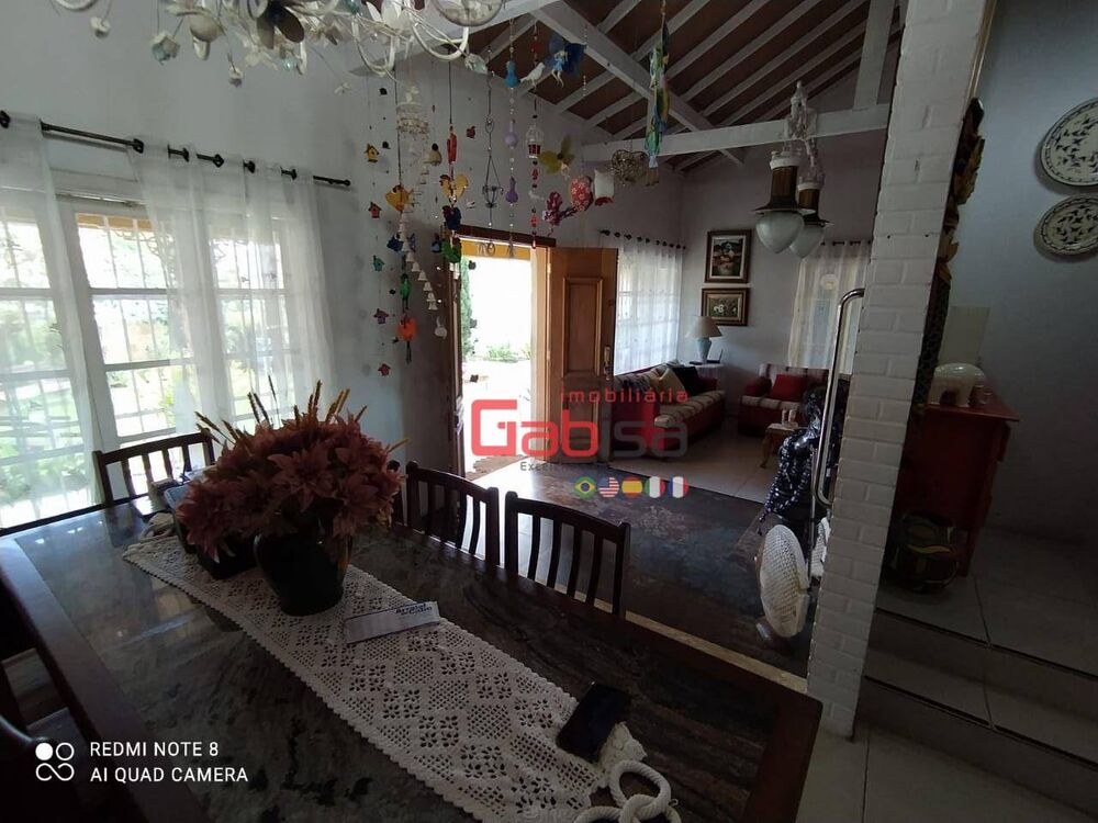 Casa à venda com 5 quartos, 178m² - Foto 11