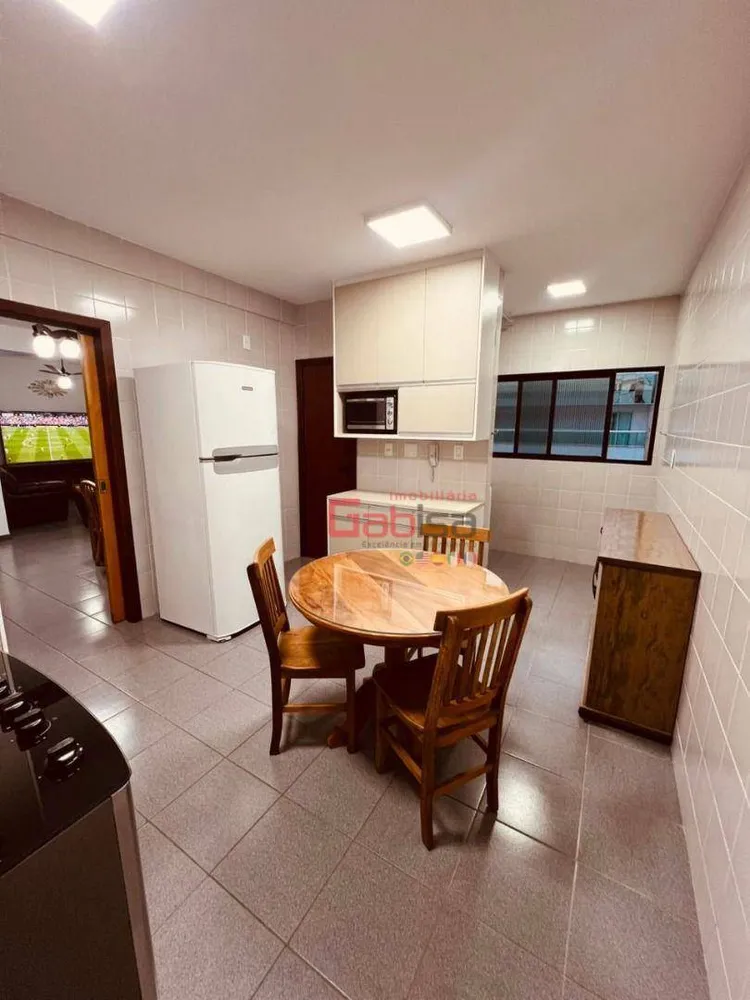 Cobertura, 4 quartos, 194 m² - Foto 2