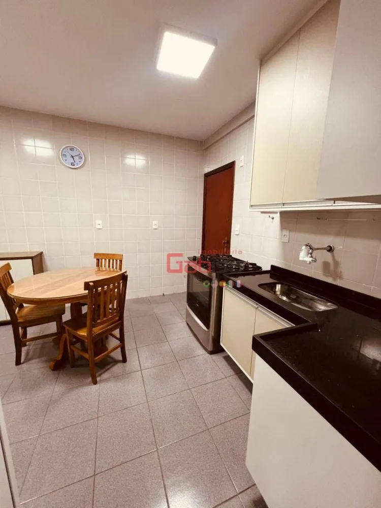 Cobertura, 4 quartos, 194 m² - Foto 8