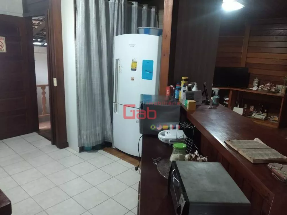 Casa, 5 quartos, 220 m² - Foto 36
