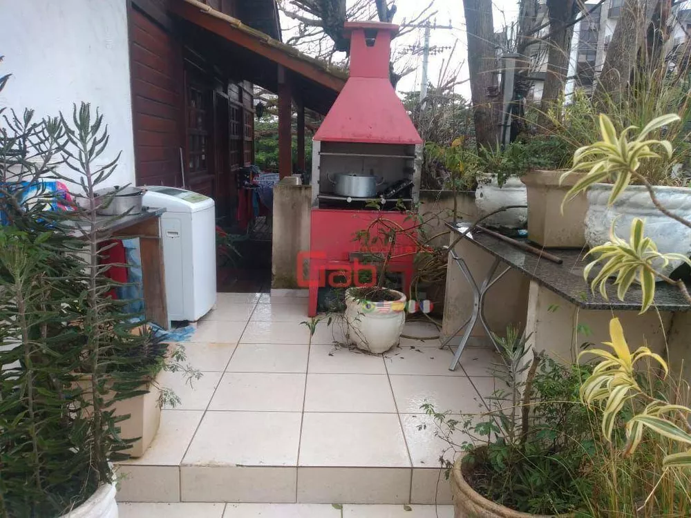 Casa, 5 quartos, 220 m² - Foto 37