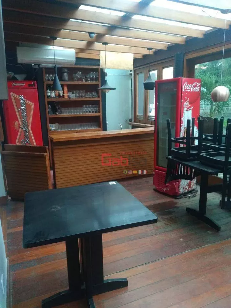 Casa, 5 quartos, 220 m² - Foto 54