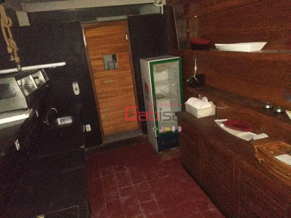 Casa, 5 quartos, 220 m² - Foto 31