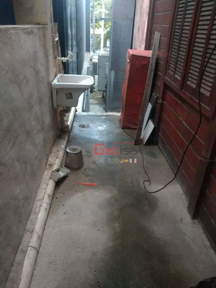 Casa, 5 quartos, 220 m² - Foto 4