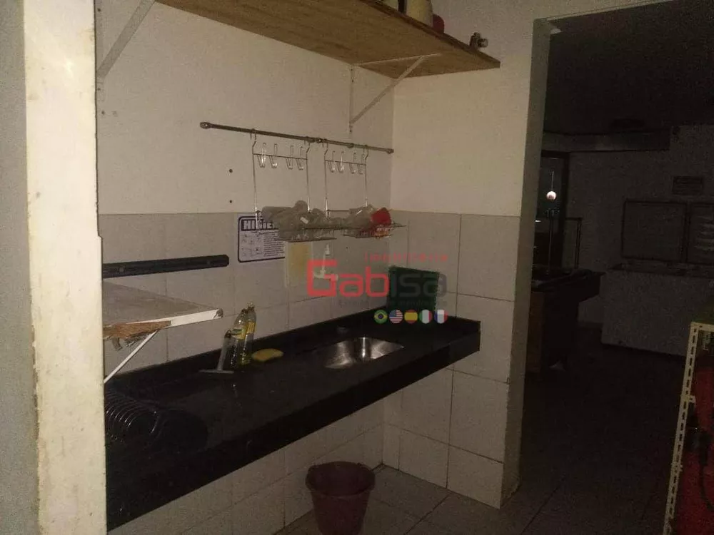 Casa, 5 quartos, 220 m² - Foto 13