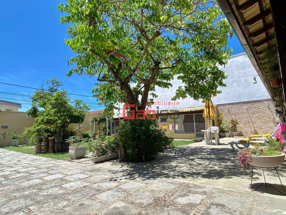 Casa à venda com 4 quartos, 235m² - Foto 11