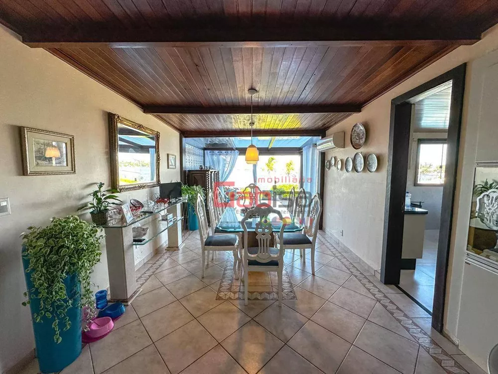 Casa, 6 quartos, 1000 m² - Foto 18