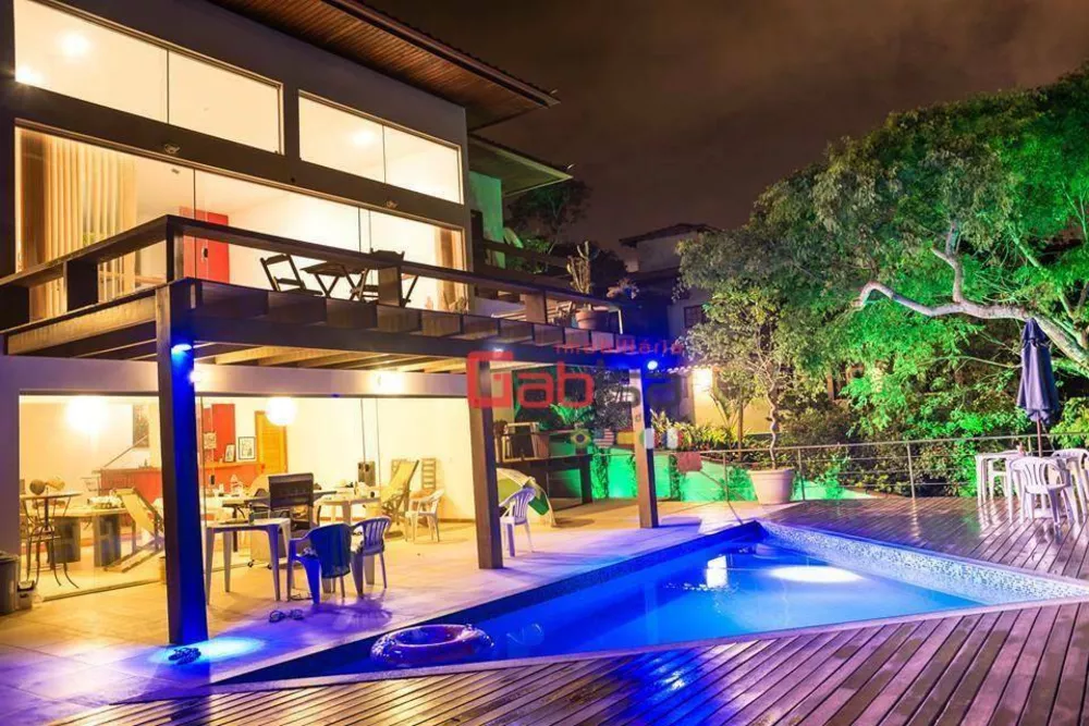 Casa, 6 quartos, 280 m² - Foto 32