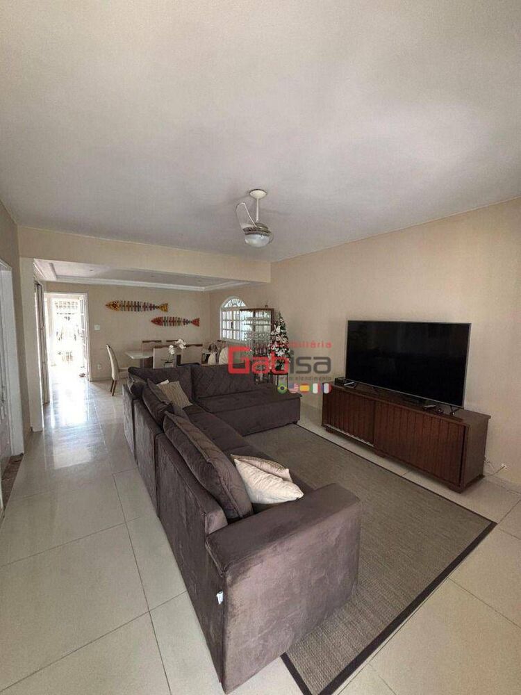 Casa, 5 quartos, 300 m² - Foto 31