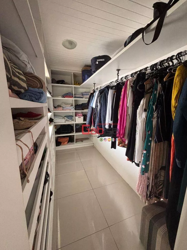 Casa, 5 quartos, 300 m² - Foto 13