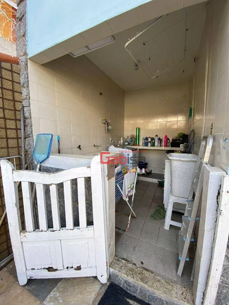 Casa, 5 quartos, 300 m² - Foto 1