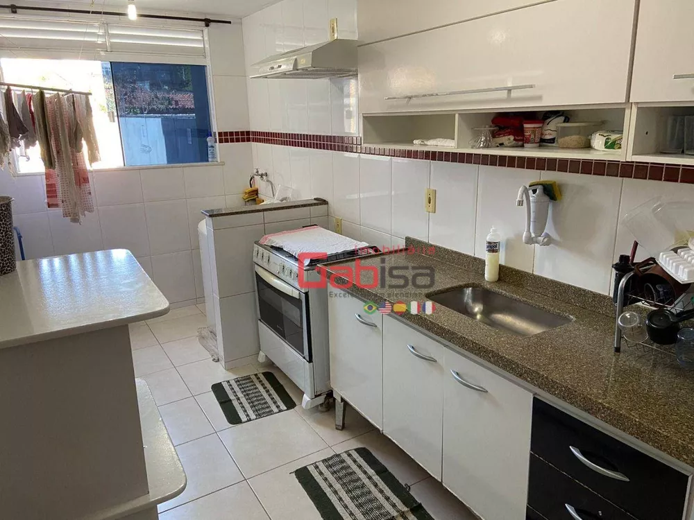 Apartamento à venda com 2 quartos, 73m² - Foto 4