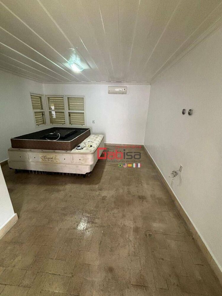 Casa de Condomínio à venda com 4 quartos, 757m² - Foto 23