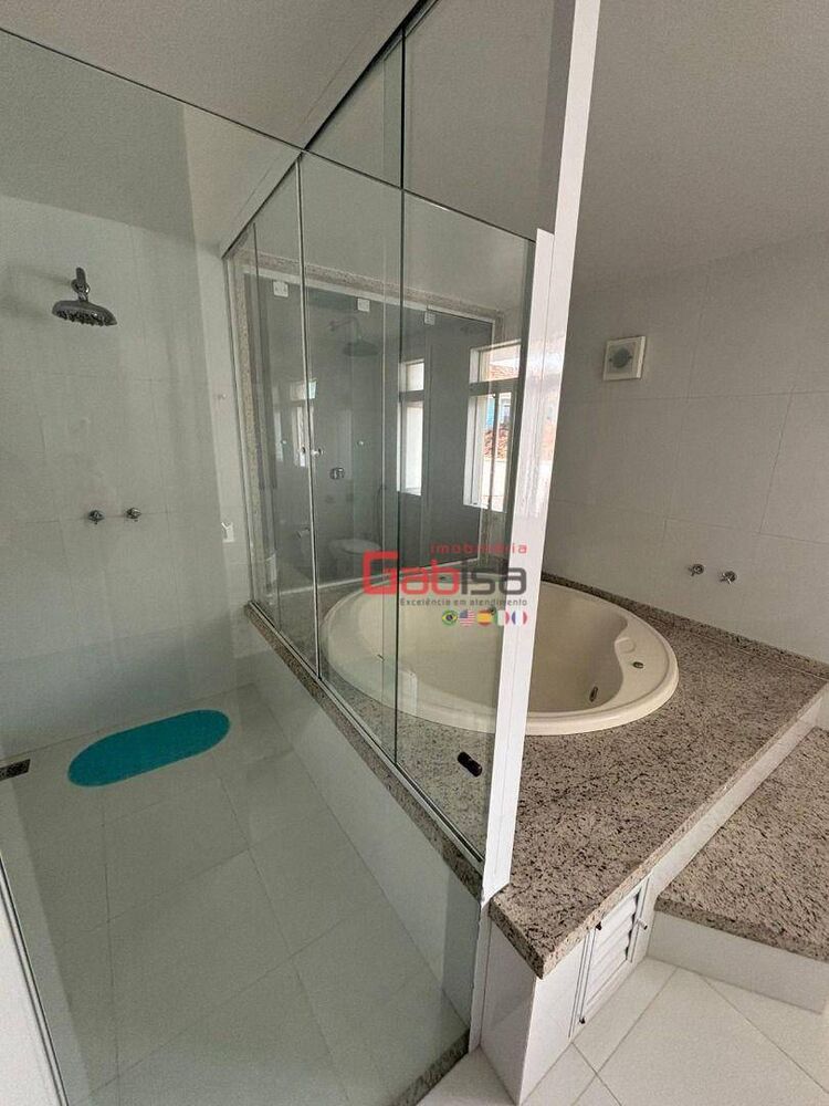 Casa de Condomínio à venda com 4 quartos, 757m² - Foto 8