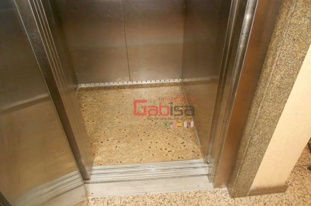 Cobertura, 3 quartos, 197 m² - Foto 1