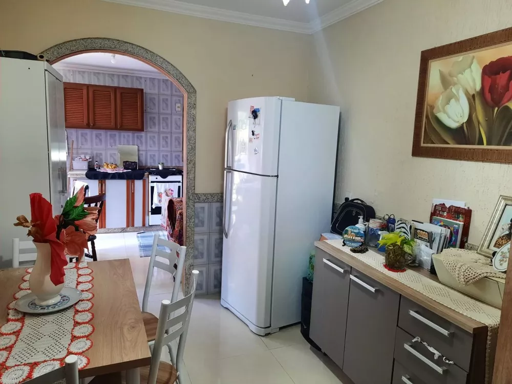 Casa, 7 quartos, 200 m² - Foto 6