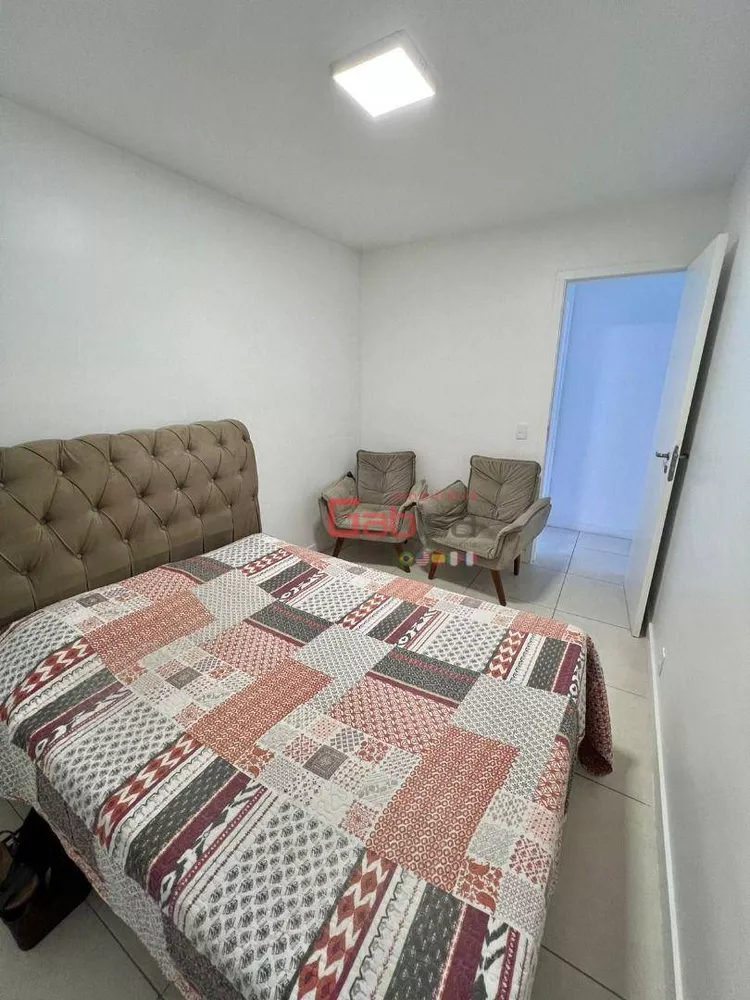 Cobertura, 3 quartos, 240 m² - Foto 10