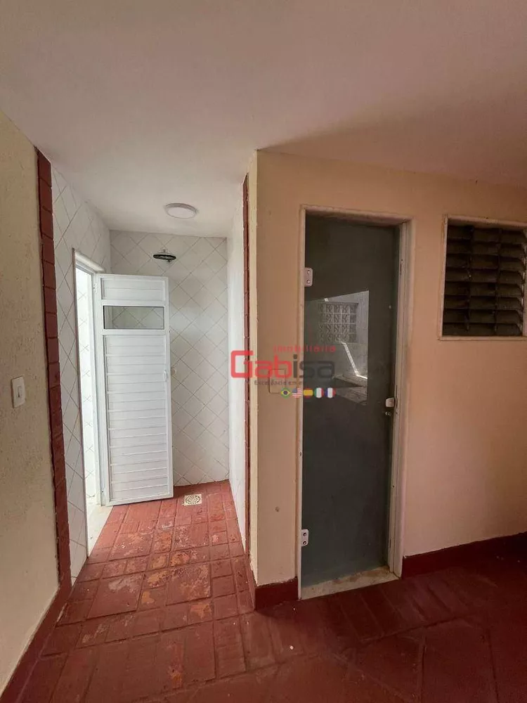 Casa, 4 quartos, 220 m² - Foto 31