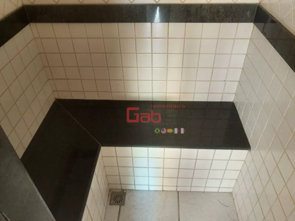 Cobertura, 4 quartos, 270 m² - Foto 2