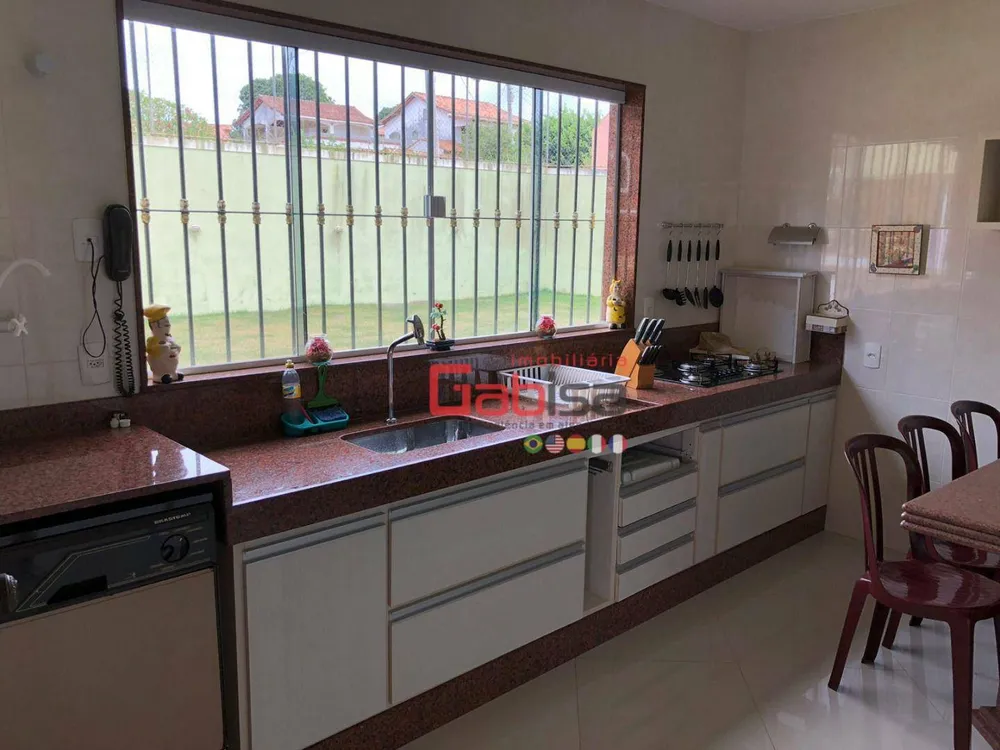Casa, 4 quartos, 320 m² - Foto 34