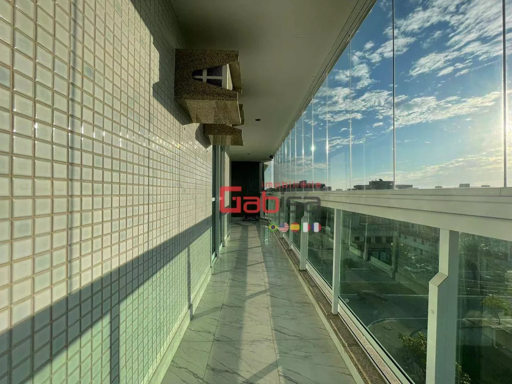 Cobertura, 3 quartos, 194 m² - Foto 11