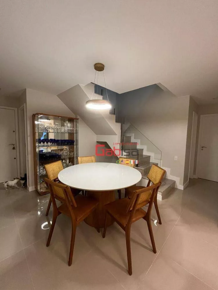 Cobertura, 3 quartos, 201 m² - Foto 13
