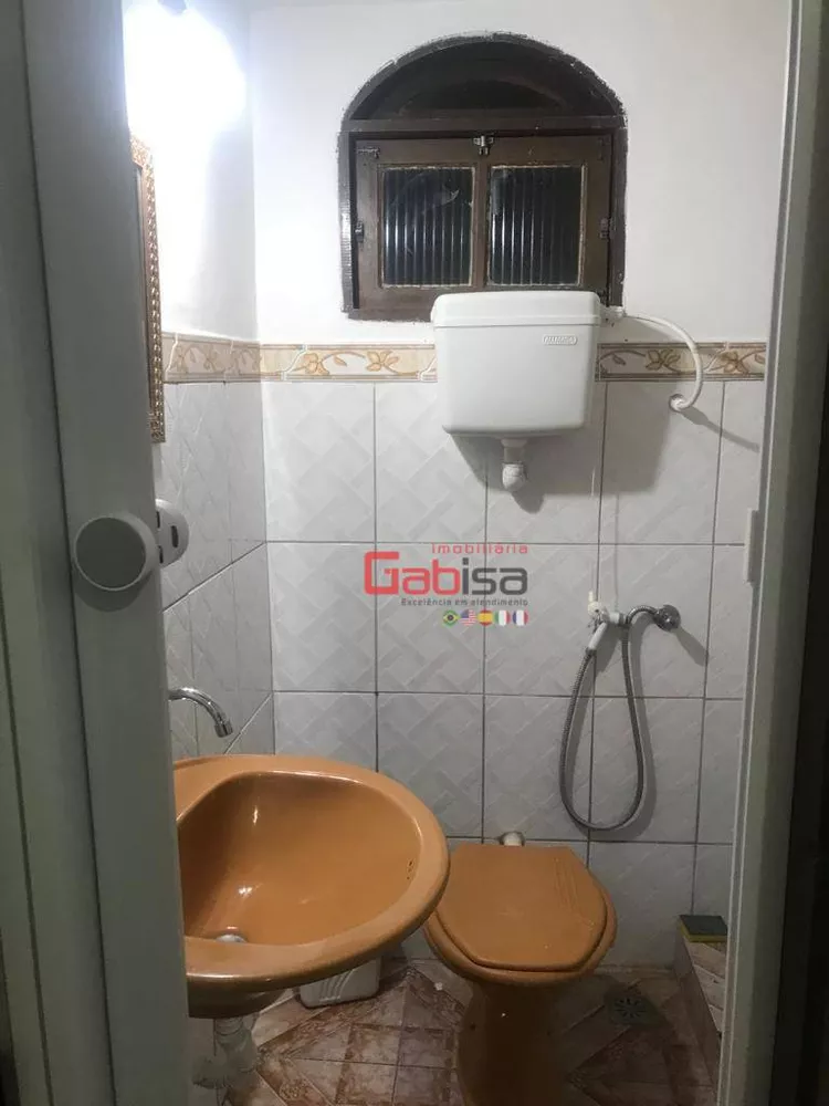Casa, 5 quartos, 228 m² - Foto 2