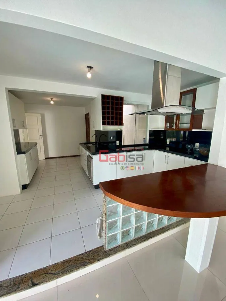 Casa, 3 quartos, 300 m² - Foto 3