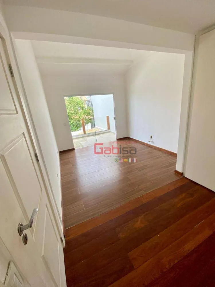 Casa, 3 quartos, 300 m² - Foto 11